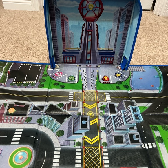 COPY - Paw Patrol Storage Box And Play Mat Opens Large - Picture 5 of 8